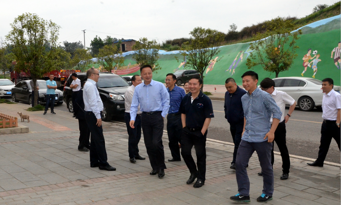 威遠縣委書記張勇節(jié)日期間到川威連界區(qū)域調(diào)研(圖1)