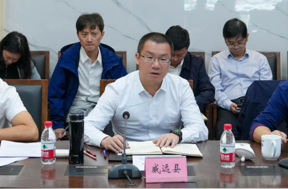 畢勝副市長(zhǎng)帶隊(duì)到川威關(guān)心企業(yè)發(fā)展(圖7)