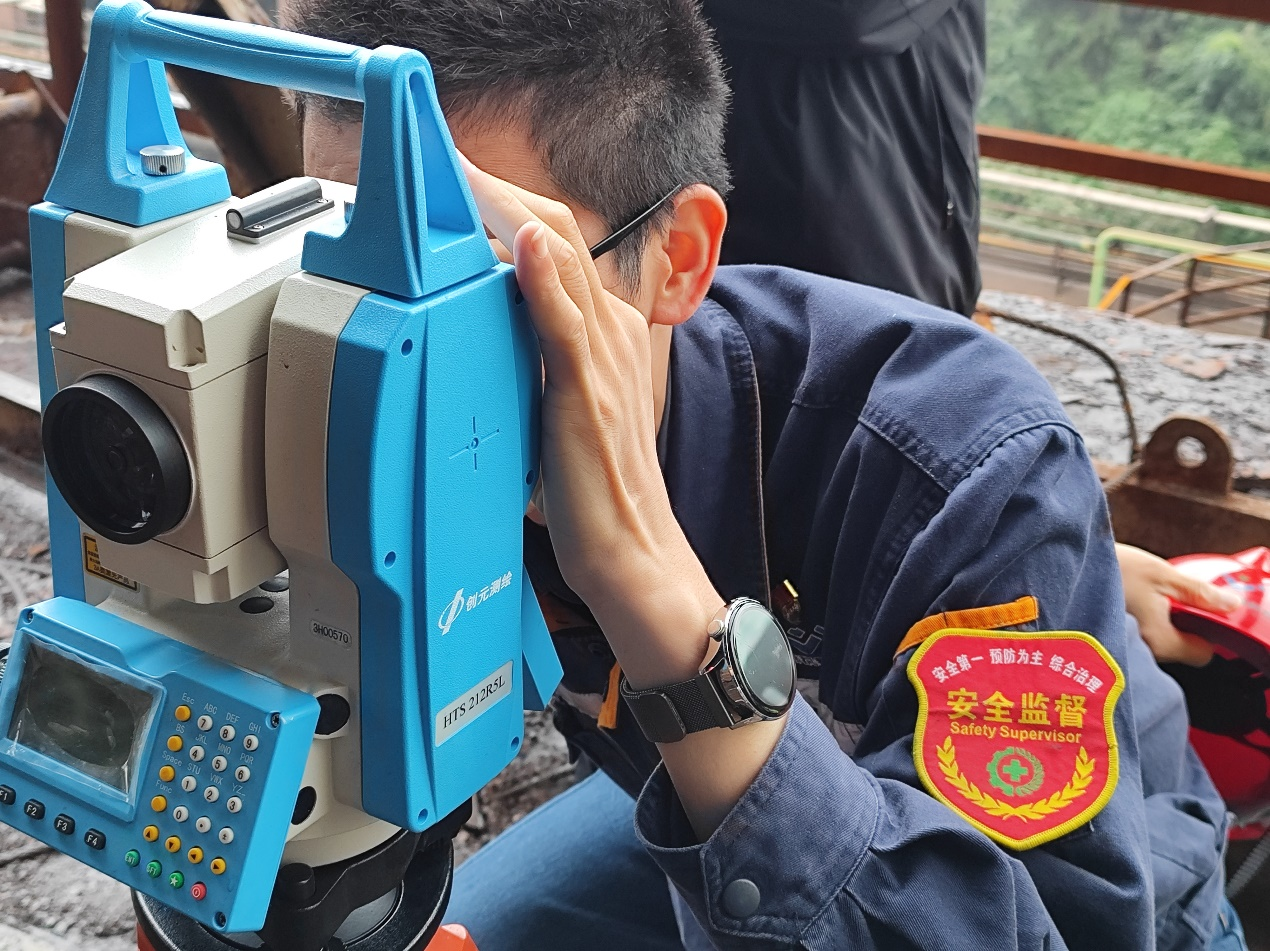 凝心聚力譜新篇 全面復(fù)產(chǎn)創(chuàng)佳績——釩鈦科技4#高爐順利點火開爐(圖2)