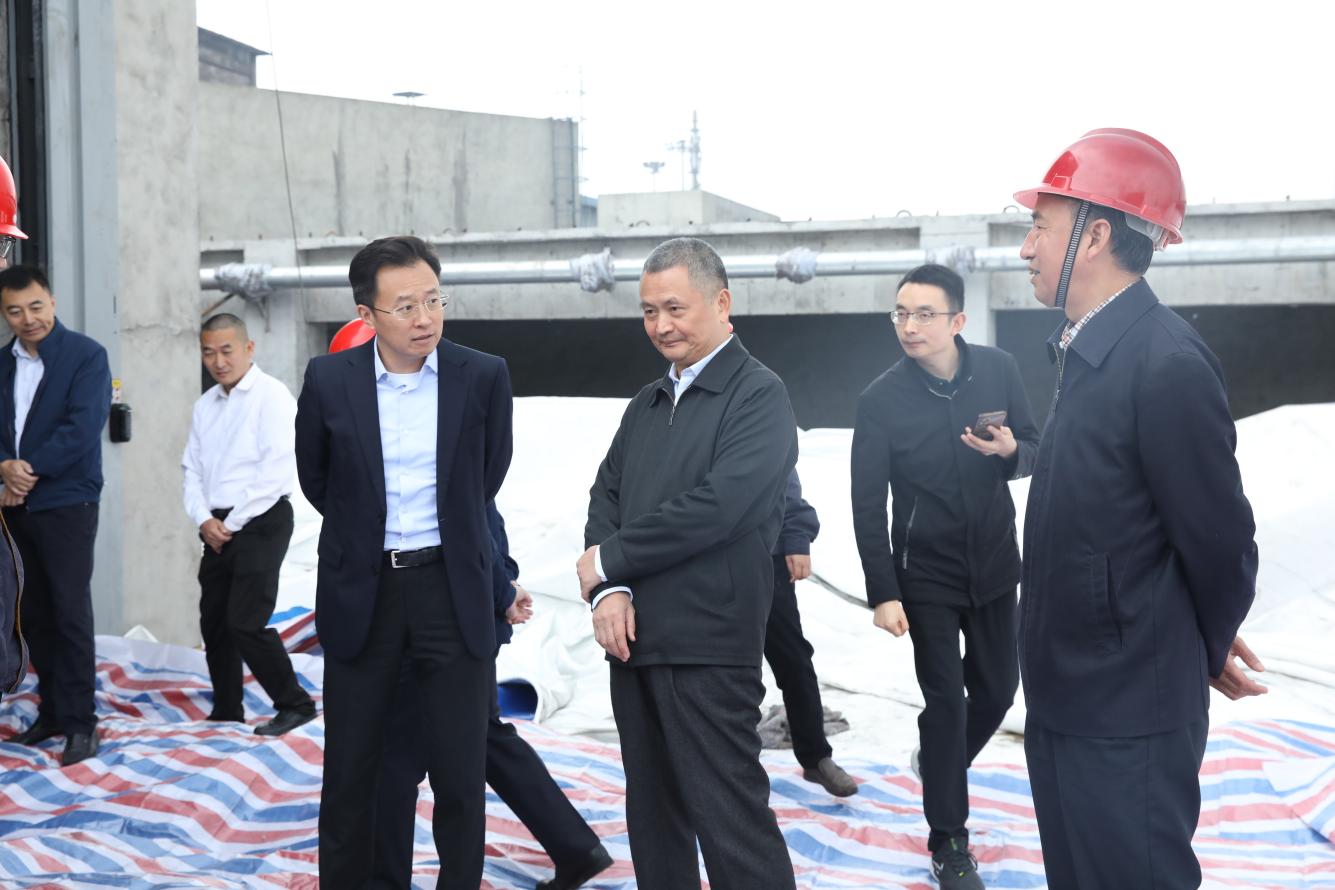 市人大常委會(huì)副主任曾云忠、市政府副市長(zhǎng)畢勝到川威調(diào)研督導(dǎo)超低排放改造推進(jìn)情況(圖4)