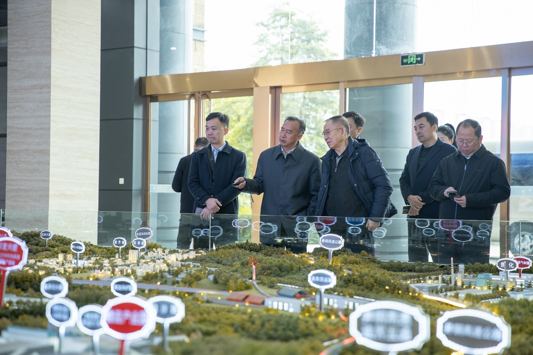 中鋼協(xié)駱鐵軍副會長一行到訪川威集團